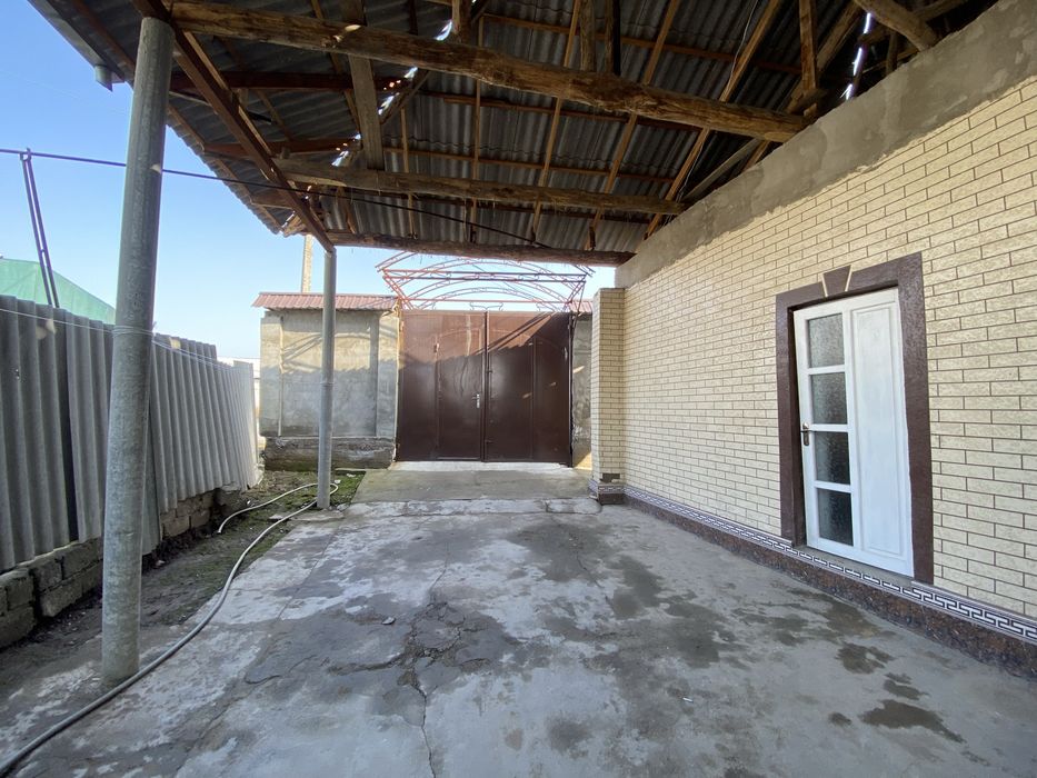 Uy sotiladi Bardankulda Yangi toshkent 4xona +1ta xona