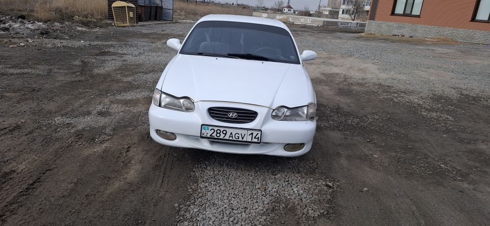 Продам машину! Хундай соната 3 поколения!