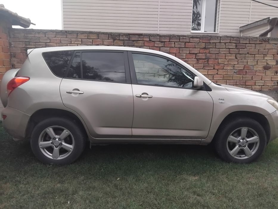 Toyota RAV4  2009
