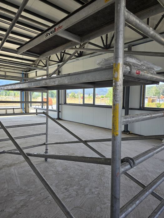 Алуминиево скеле на колела