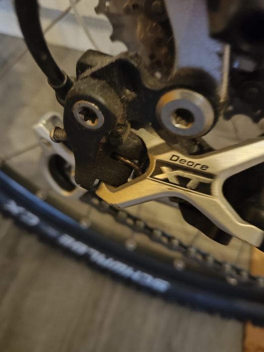 Продам горный велосипед KONA