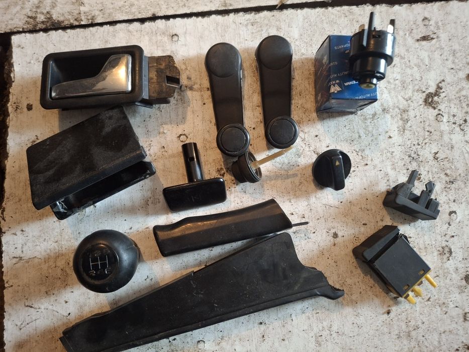 Ауди 80 по запчастям.