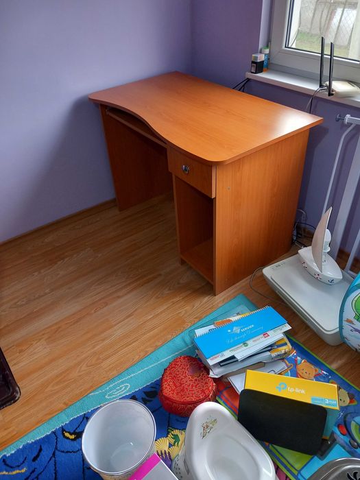 Бюро /компютърно/ученическо/