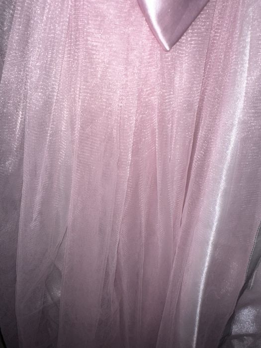 Розова детска рокля