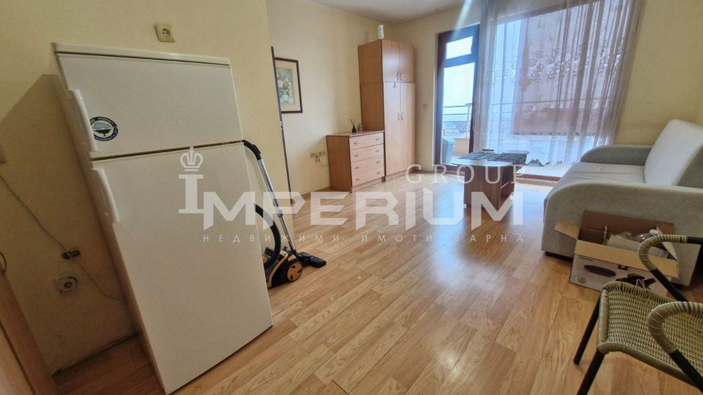 Дава се под наем Едностаен апартамент в Варна, Виница - 38 кв.м за 269.28 € - Снимка #1