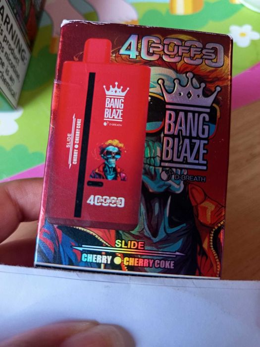 BANG BLAZE 40.000k PUFFS - Modele SLIDE cu 2 arome intr-un singur vape!