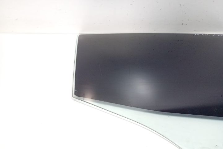 Geam  dreapta spate BMW Seria 1 E87