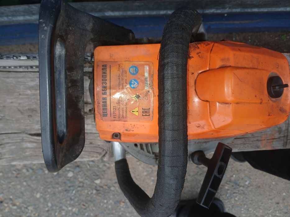 Продаётся бензопила