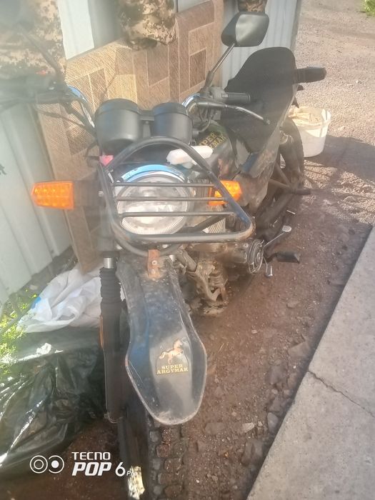 Продам мото 200 куб