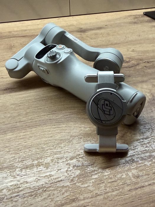 стабилизатор dji osmo mobile 7