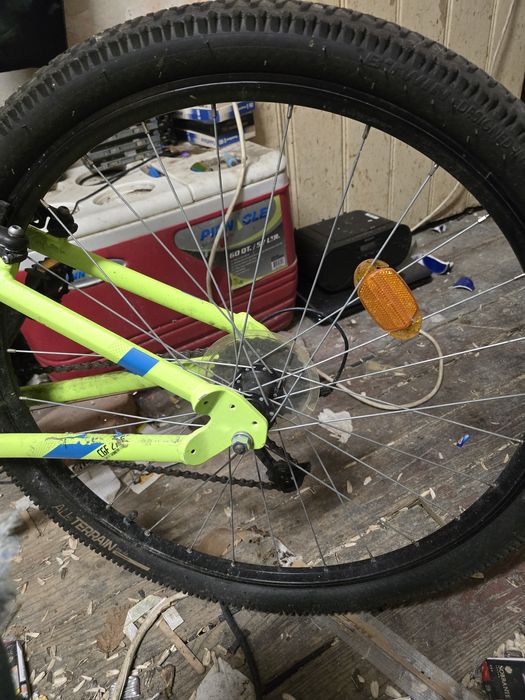 Vand bicicleta rockrider st100