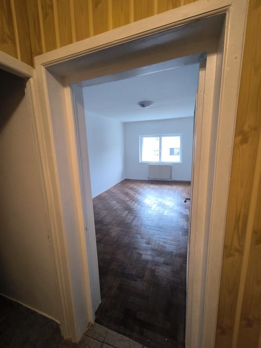 apartament de vanzare