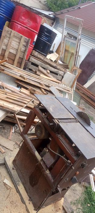 Продам дрова в мешках (щиты, половые доски)