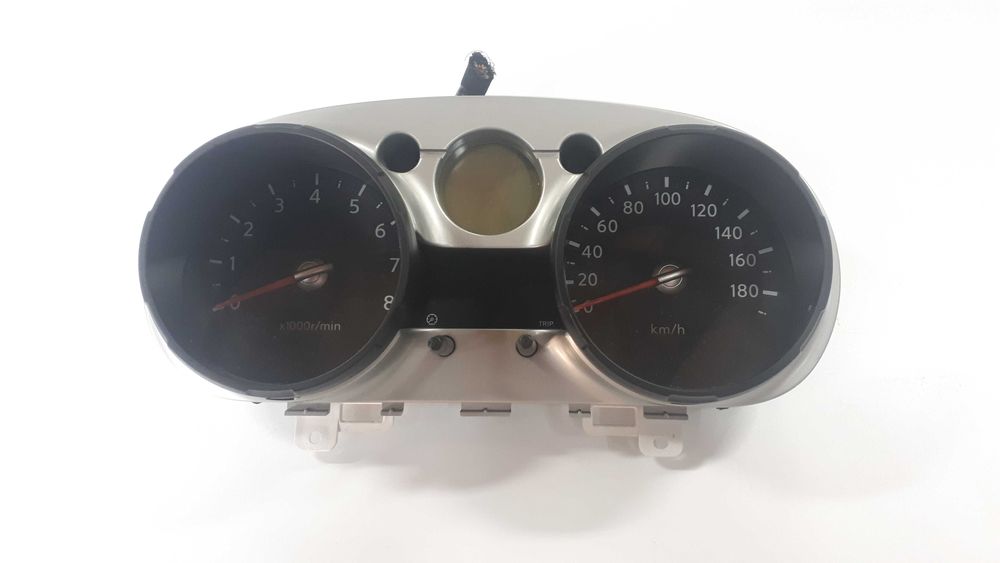 Щиток панель приборов на Ниссан Кашкай