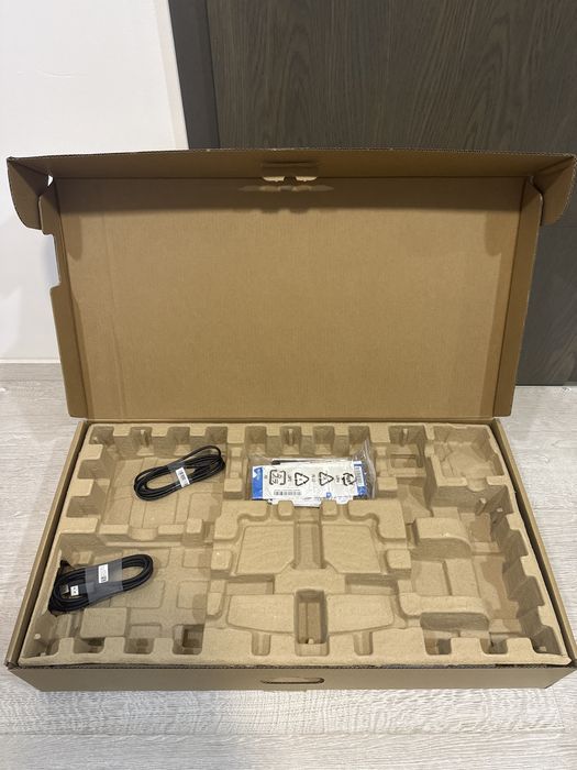 Monitor Dell P2723DE 27” QHD IPS