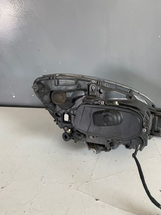 Far dreapta xenon adaptiv RHD 9 PINI VOLVO S60 2010-2013 31420675