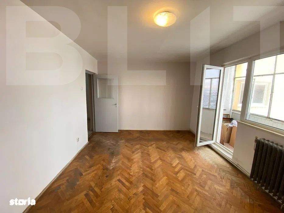 Apartament de vanzare - 3 camere – zona centrala, Strada Nicolae Bal