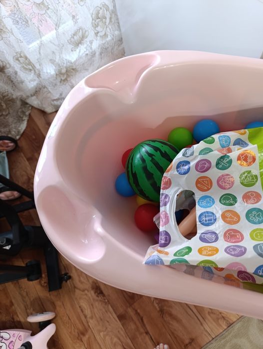Продам ванночку для купания