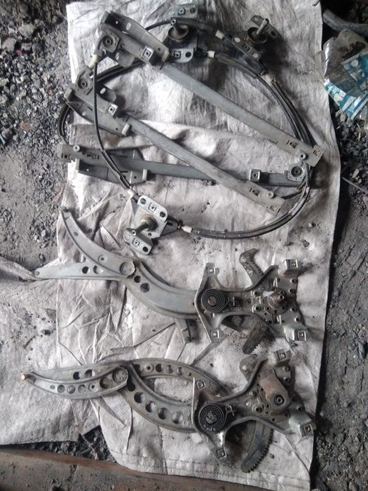 Стекло подъемники пасат б3