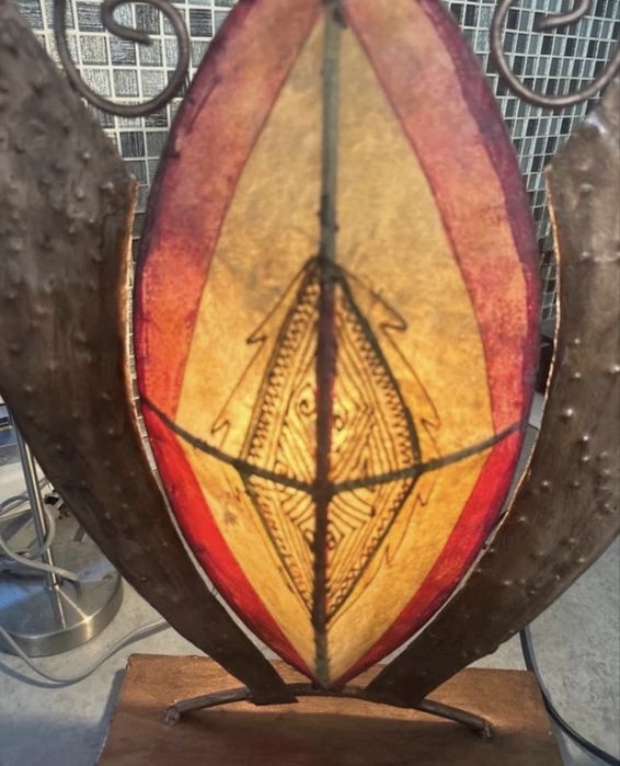 Lampa de colectie realizata manual
