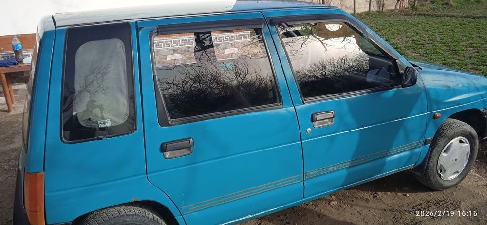 Tico avtomobili sotiladi