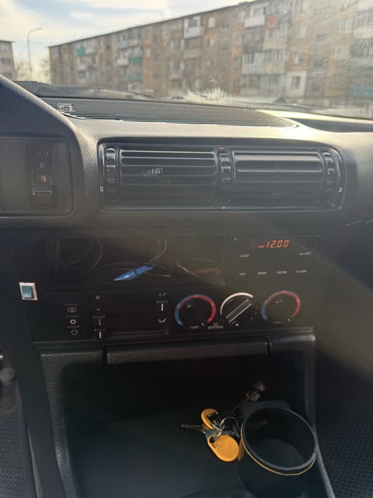 Машина бмв е34 без мотора