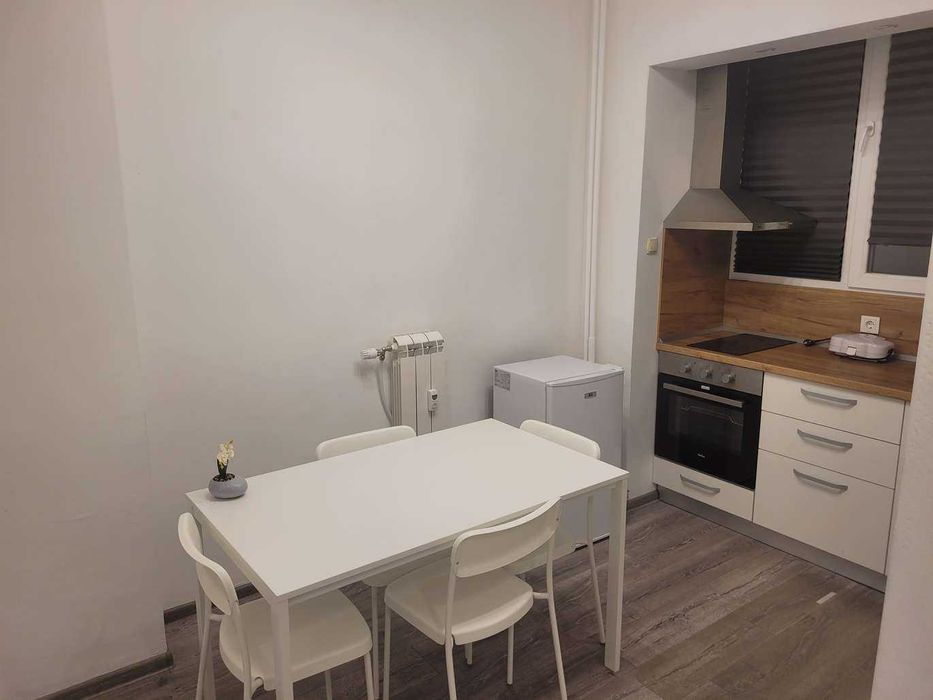 Давам под наем апартамент