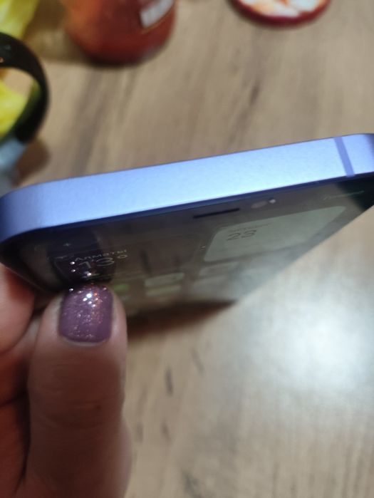 Продам айфон 12. В идеальном состоянии!