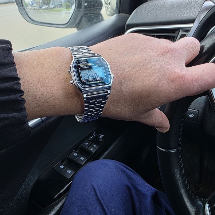 Продам Япония касио