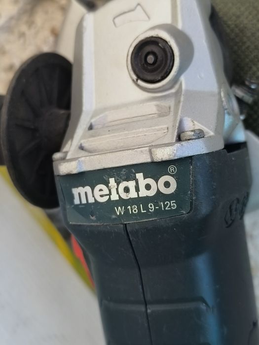 Акумулаторен ъглошлайф Metabo W 18 L 9-125  SOLO