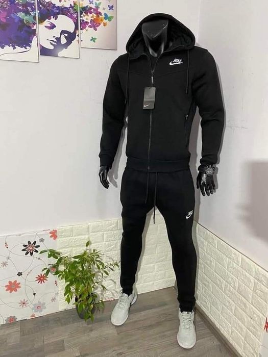 Мъжки екипи  Найк