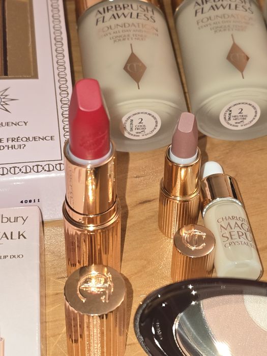 Оригинална козметика на Charlotte Tilbury