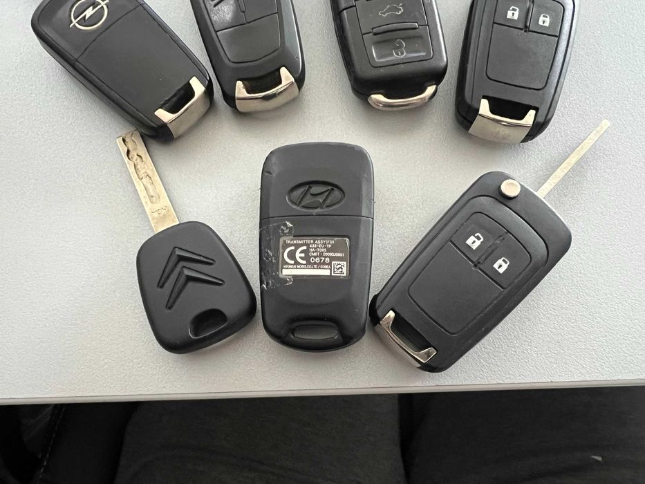 Продавам ключове/ключ за автомобили Vw/Opel/Citroen/Hyundai!!