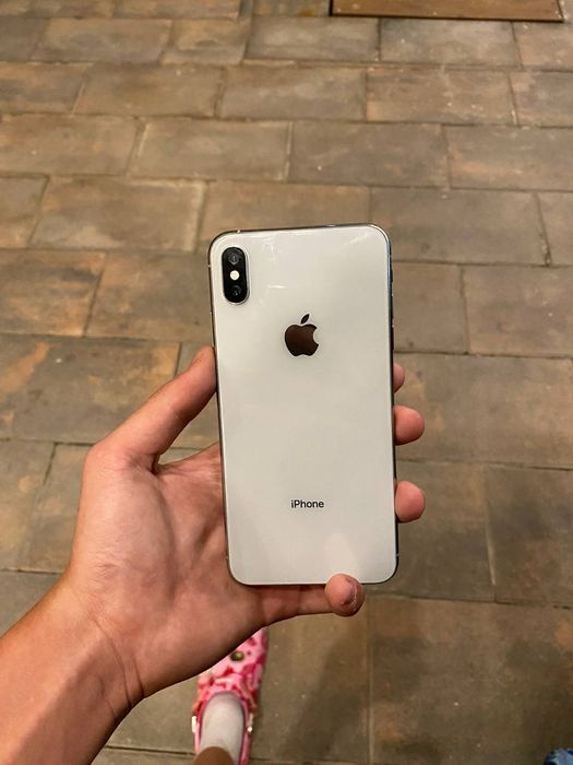 iPhone Xs max 256гб