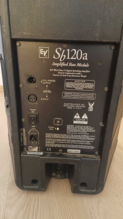 Bas activ electrovoice