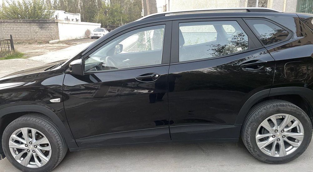 Trаcker узимники срочно сотилади!