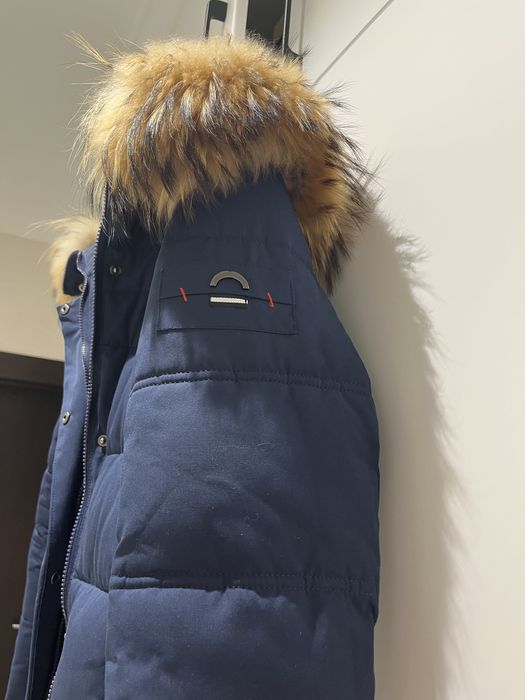 Женская одежда куртка