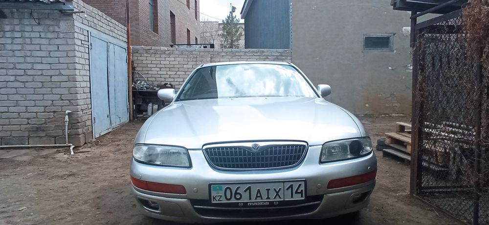 Продам  Мазду Einos