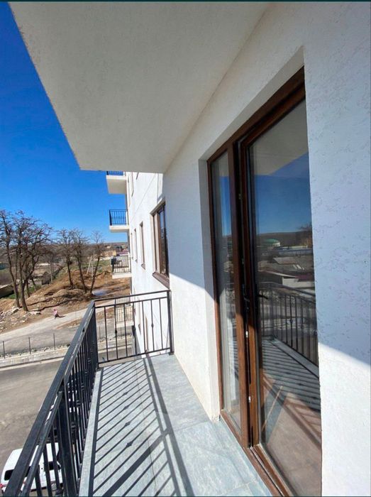 Chirchiq city novostroykada 1 xonali kv ijaraga beriladi