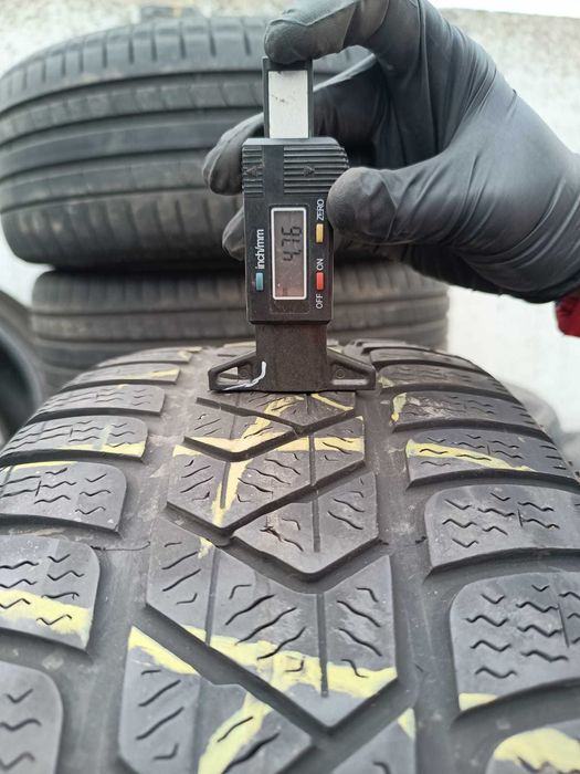 Jante Roti Skoda Superb Cauciucuri Iarna 215 60 16 5x112