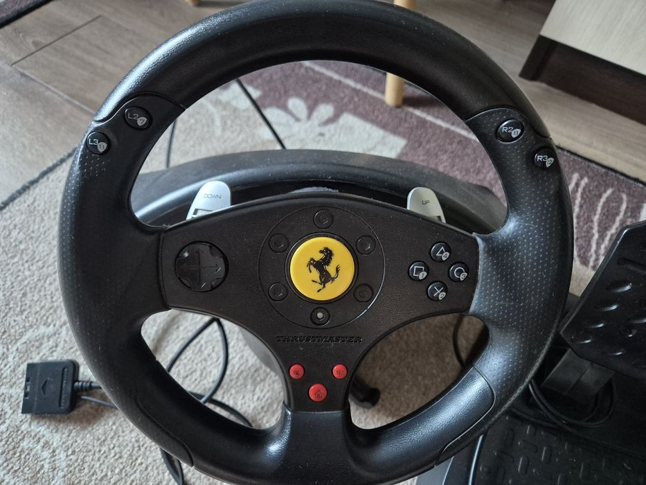 Волан с педали Thrustmaster GT