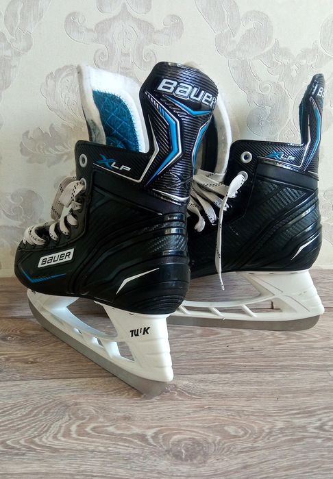 Продаю коньки Bauer