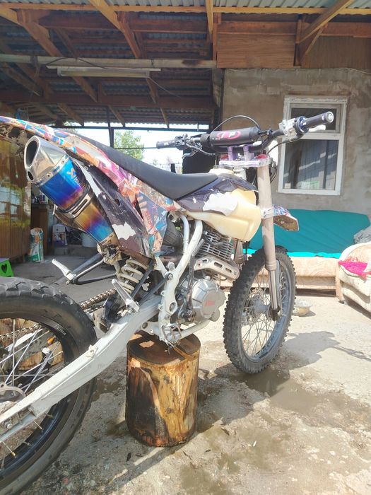 Мотоцикл Vilimi срочно