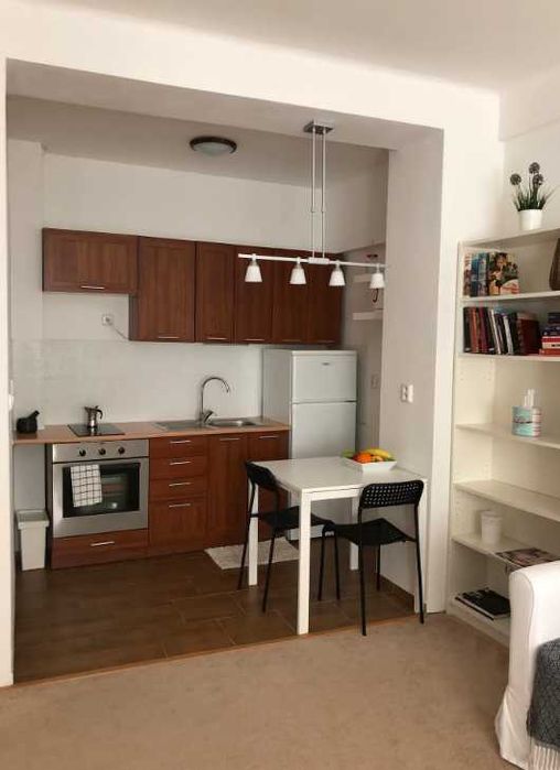 Дава се под наем Тристаен апартамент в Пловдив, Център - 97 кв.м за 382.5 € - Снимка #4