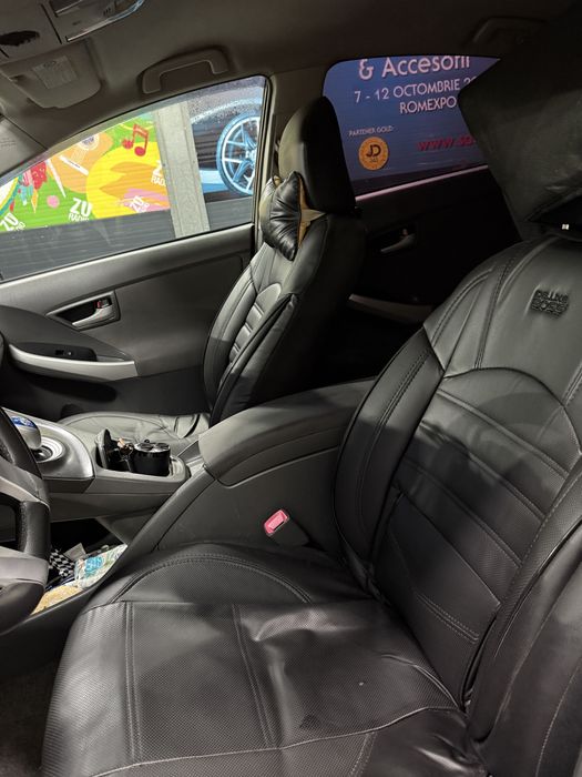 Vand Toyota Prius 1.8 Benzina -Hibrid -2011 - 123 hp - Automata - CVT