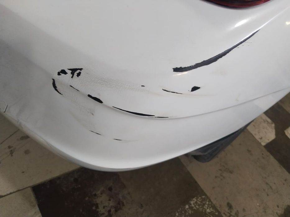 Продам бампер бу