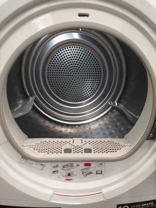 А+++ Сушилня с термопомпа AEG-АЕГ 8 кг 8000 Series AbsoluteCareSystem®