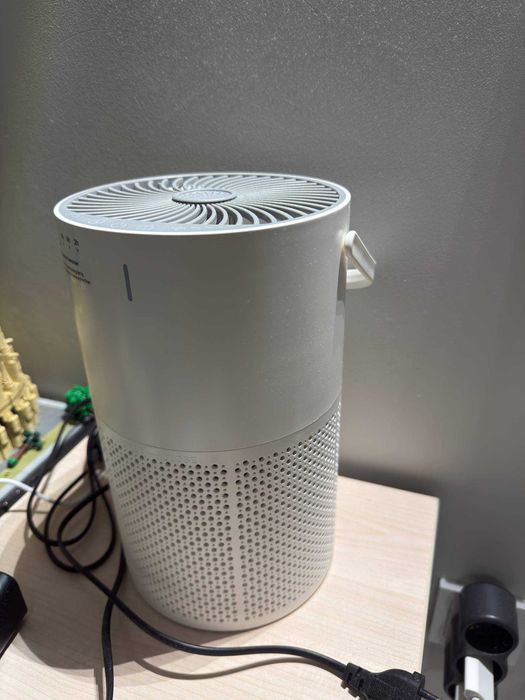 Продам очиститель воздуха