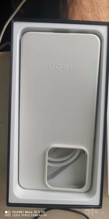 Iqoo 15t 12/256 dimensity 9500 monster