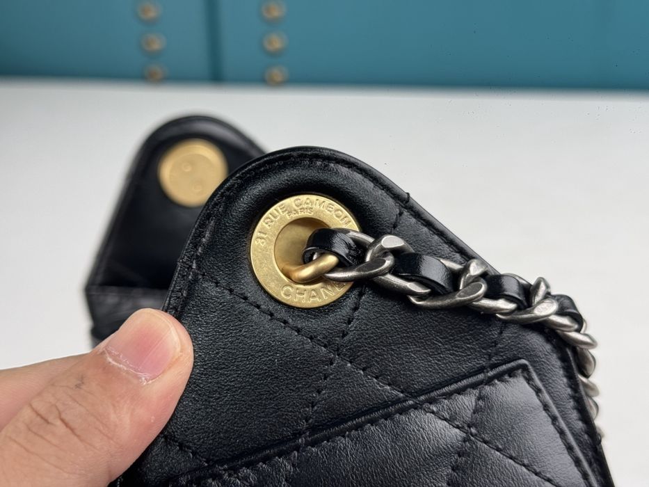 Geanta Chanel 25